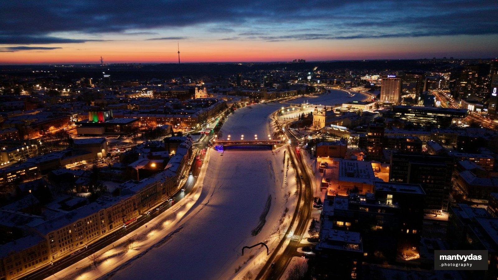 The Neris through Vilnius, winter blue hour