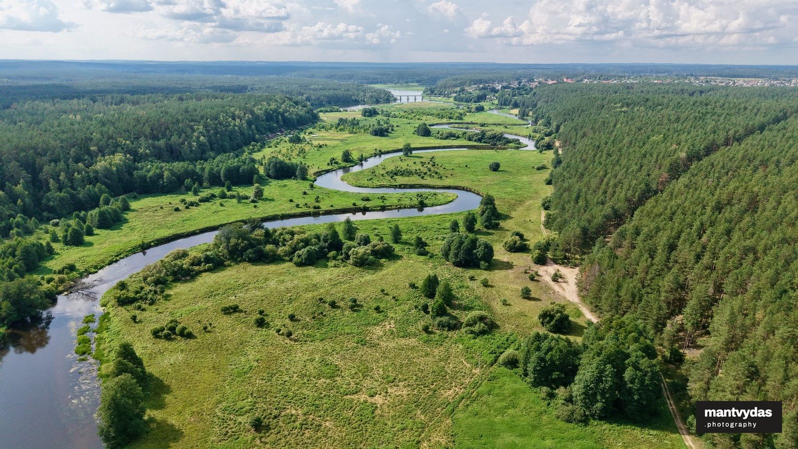 Merkys river valley, Dzūkija, summer midday