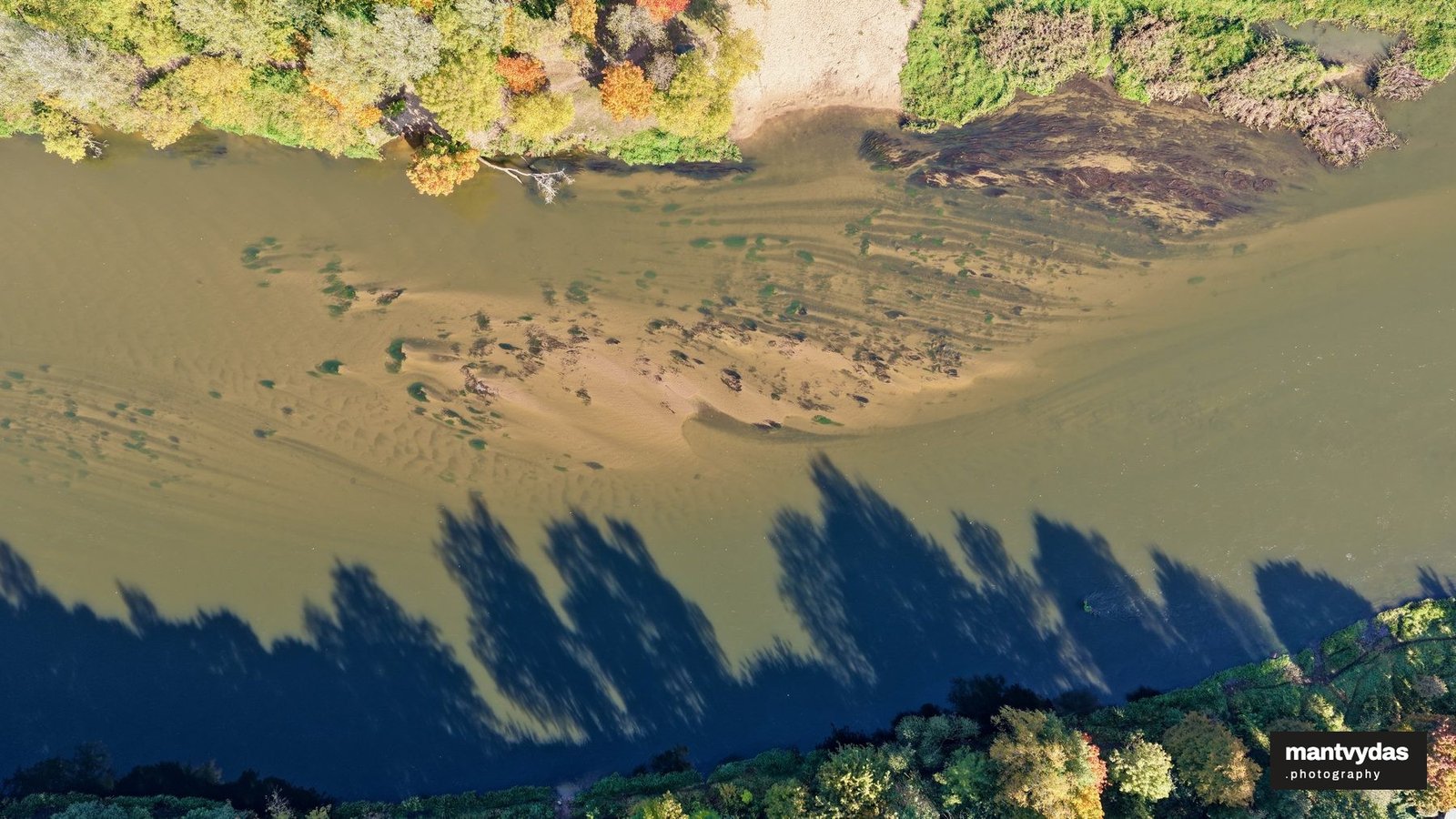 Neris river sandbanks, Vilnius, autumn midday